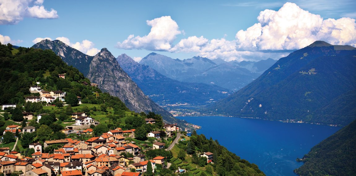 Blick auf Lugano und den Luganer See © seawispher-shutterstock.com/2013