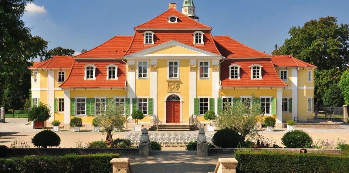 Friederikenschlösschen Bad Langensalza © twoandonebuilding-fotolia.com