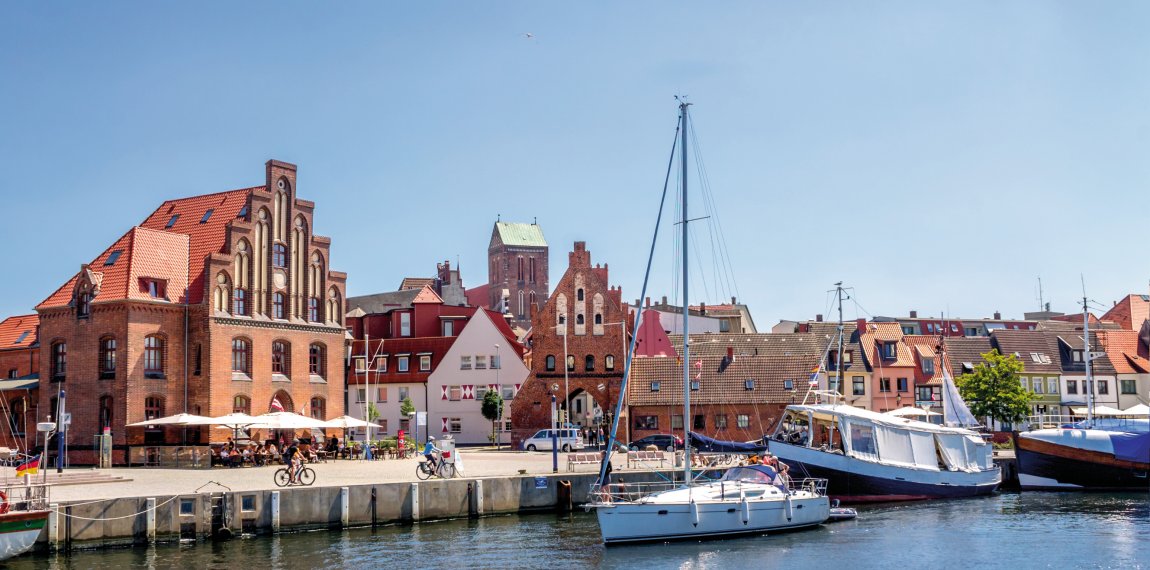Hafen in Wismar © Sina Ettmer-stock.adobe.com