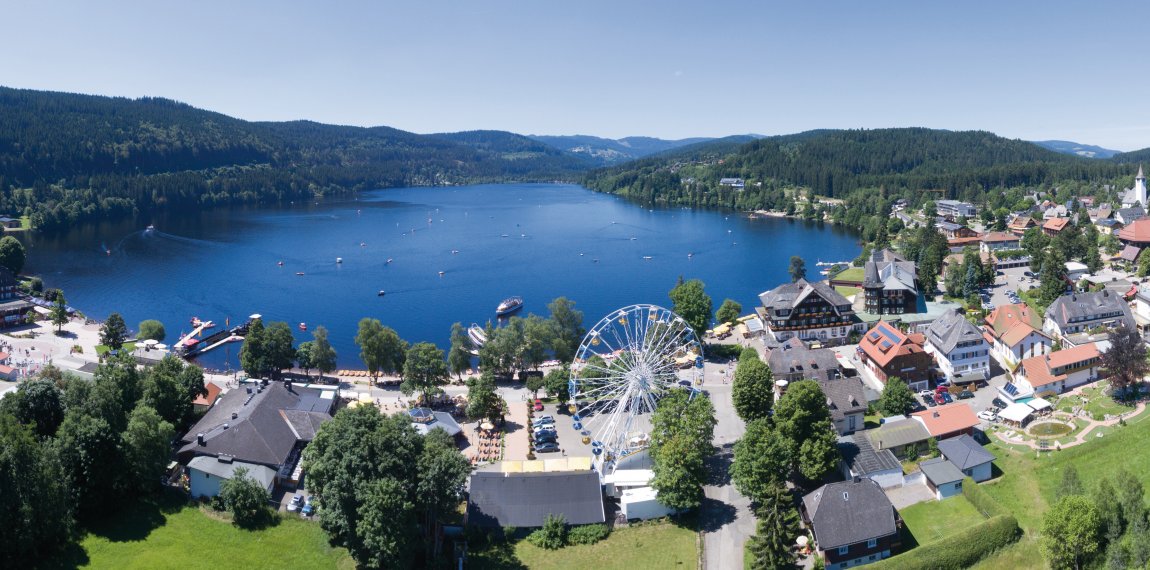 Titisee im Schwarzwald © stefanasal-fotolia.com