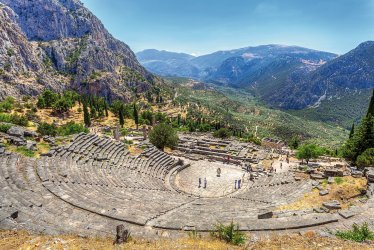 Amphitheater in Delphi © anastasios71-fotolia.com