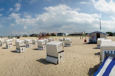 Strand von Warnemünde © budgetfoto-fotolia.com