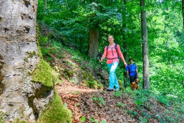 Wandern im Altmühltal © ARochau-fotolia.com