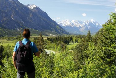 Blick zur Zugspitze © rupbilder-fotolia.com