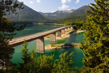 Faller-Klamm-Brücke, Sylvensteinspeicher © Thomas - stock.adobe.com
