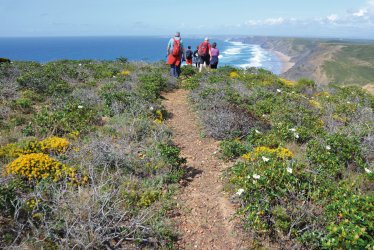 Die schöne Westküste der Algarve - Cabo de Sao Vincente © Maiyun Kenshin-fotolia.com