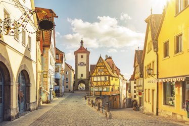 Plönlein mit Siebersturm in Rothenburg ob der Tauber © by-studio-fotolia.com