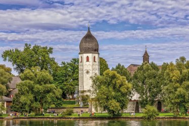 Kirche in Frauenchiemsee © pixabay.com/analogicus