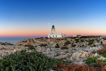 Cap de Cavalleria Leuchtturm auf Menorca © makasana photo - stock.adobe.com
