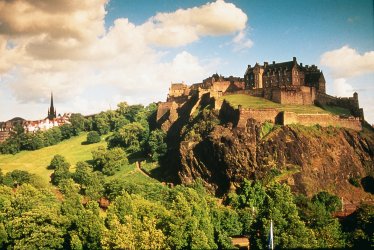 Schloss Edinburgh von der Princess Street