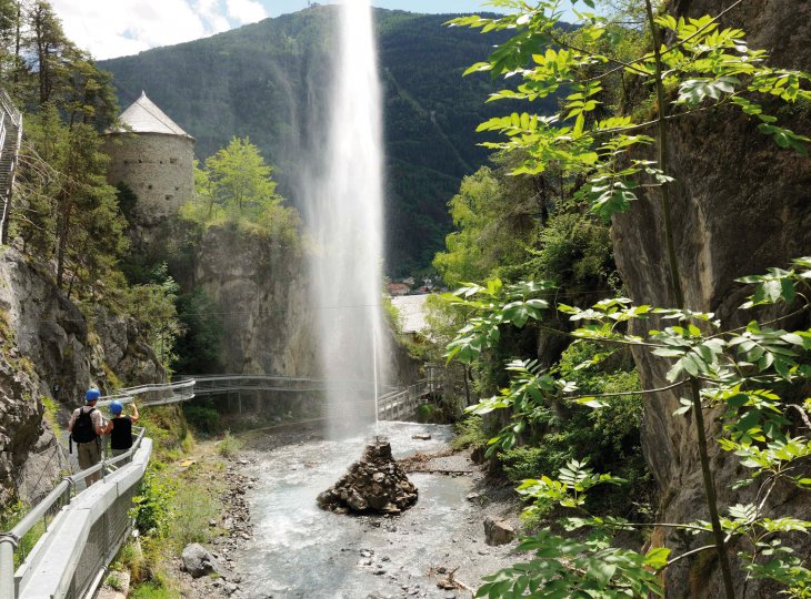 Zammer Lochputz - mystische Klamm © Archiv TVB TirolWest_guenterstandl.de