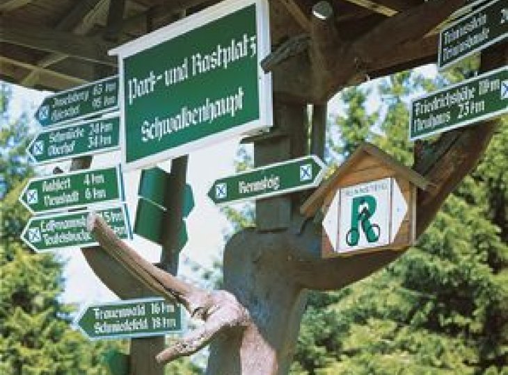 Rennsteig Wegweiser